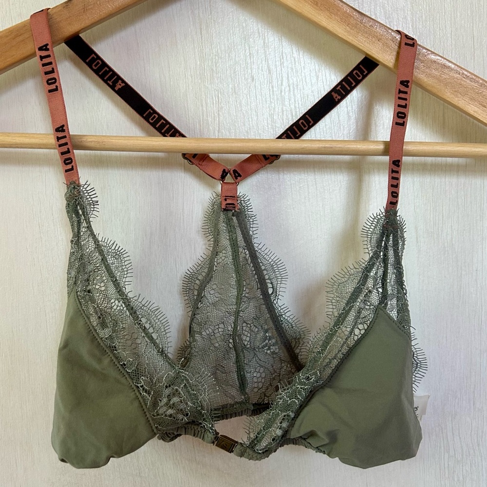 Love Stories Satin Lace Bralette Sage Green Racerback Front Closure Size 2 EUC - Picture 4 of 9